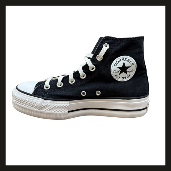 Converse Chuck Taylor All Star Lift Platform High Tops Black White Women’s 7 EUC - Picture 4 of 14